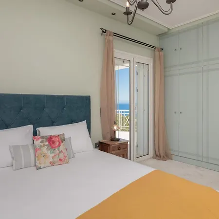 Hotel Magnificent - 5 Bedrooms - Anoipagasi - Spectacular Sea And Views - Hilltop Location 4*